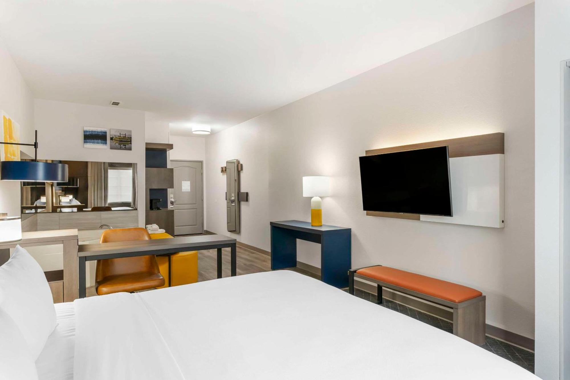 Comfort Suites Elgin Esterno foto