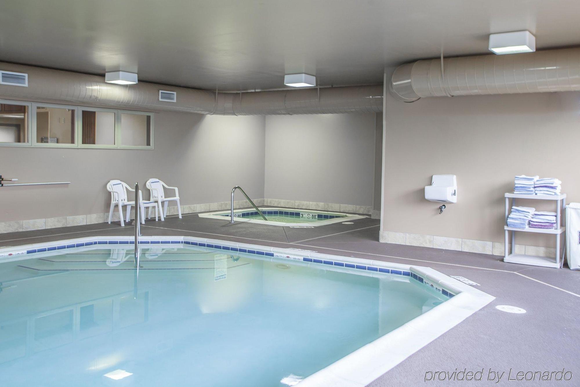 Comfort Suites Elgin Esterno foto